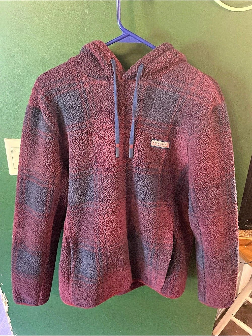 Vineyard Vines Men’s Small Sherpa Fleece Hoodie Burgundy Navy Plaid Pullover